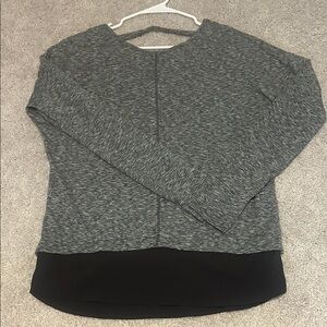 Mondetta Gray and Black Women's Sweatshirt